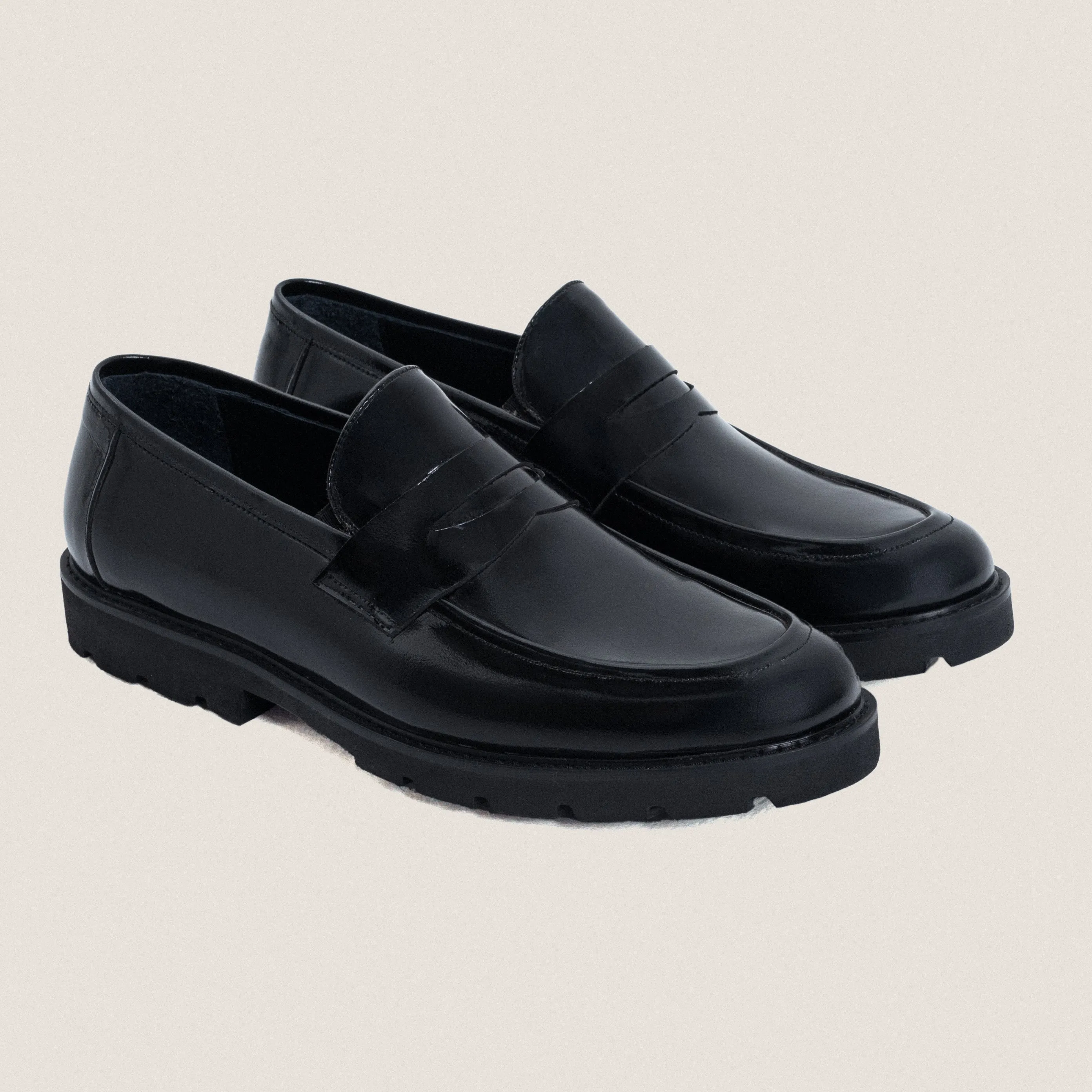 Chunky Black Verne Penny College