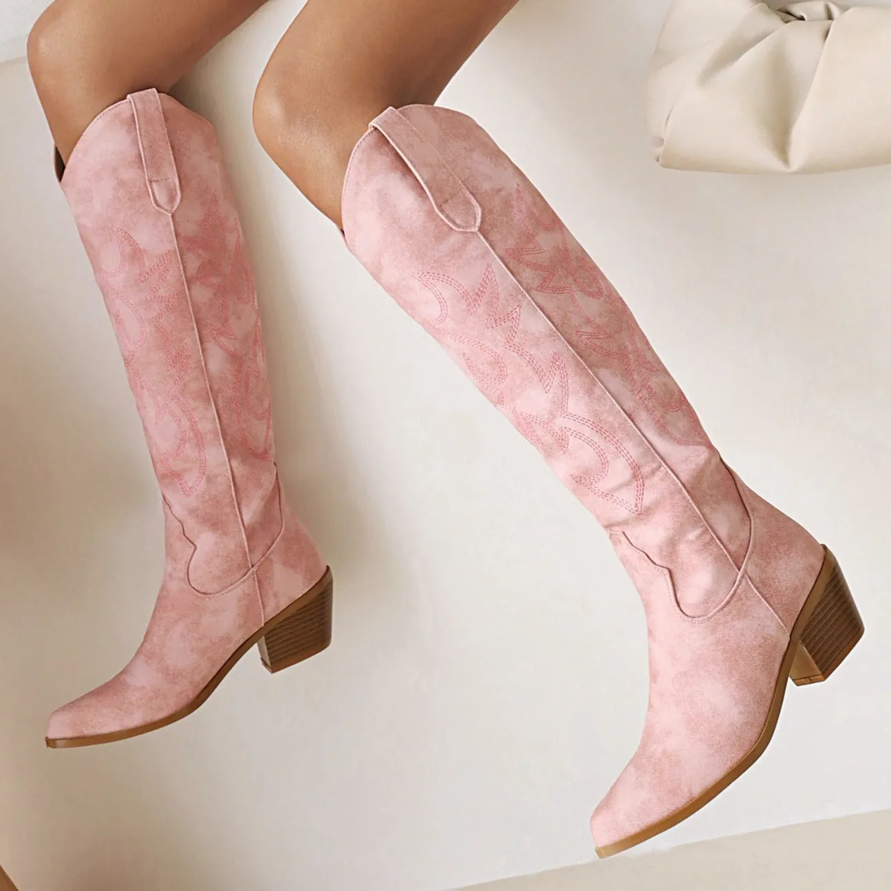 Embroidery pointed toe knee high cowboy boots Block heels knee high western boots