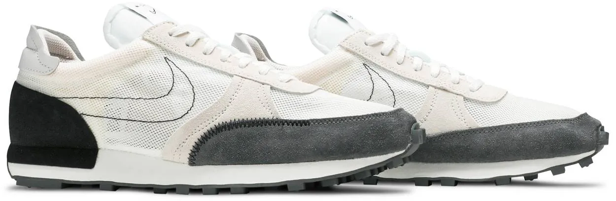 NIKE DAYBREAK TYPE SUMMIT WHITE