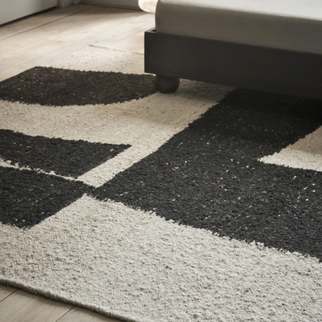 Piece Rug - Small - Off-White/Coffee