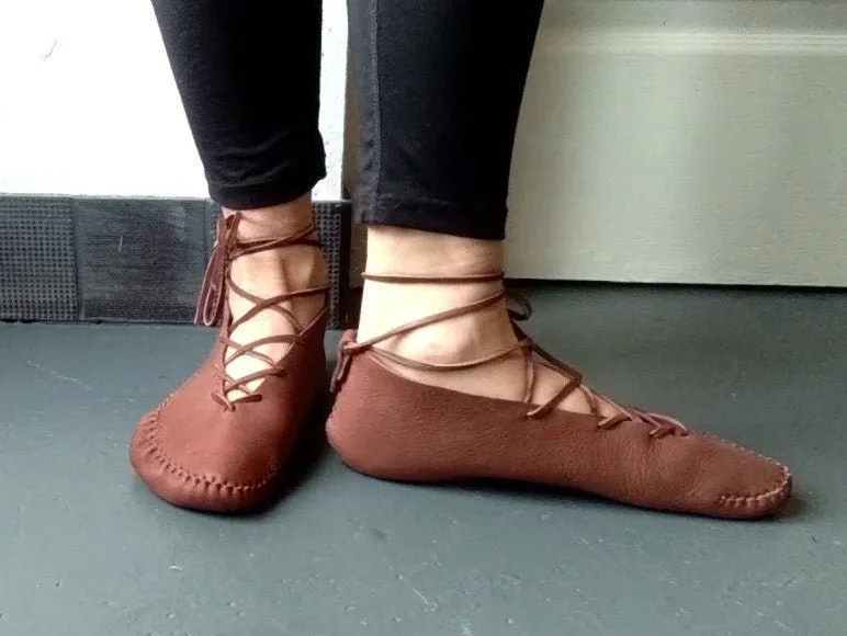 "Summer" Moccasins with Laces / Custom-Made Barefoot-Shoes