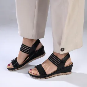 Soft Style by Hush Puppies - Soft Pomona Sandal - Black