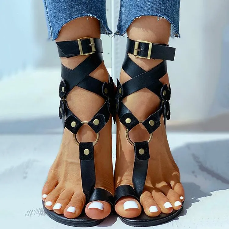 Women criss cross strappy ring toe flat sandals