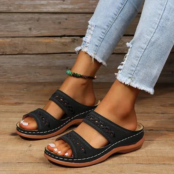 Women'S Vintage Round Toe Wedge Comfort Slippers 08926539C