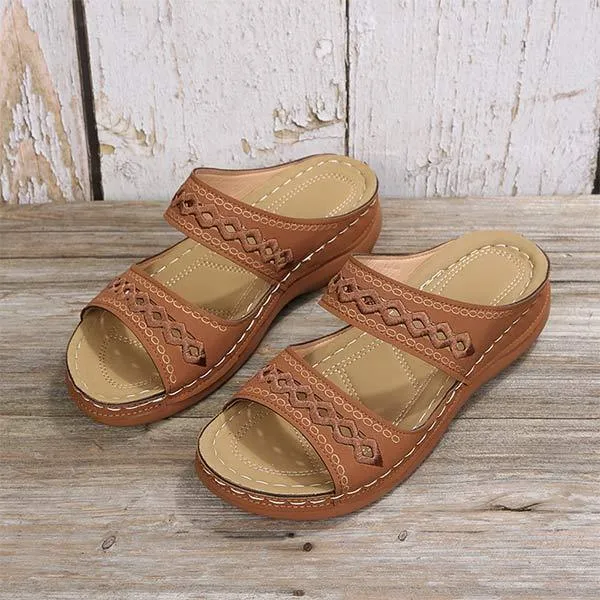 Women'S Vintage Round Toe Wedge Comfort Slippers 08926539C