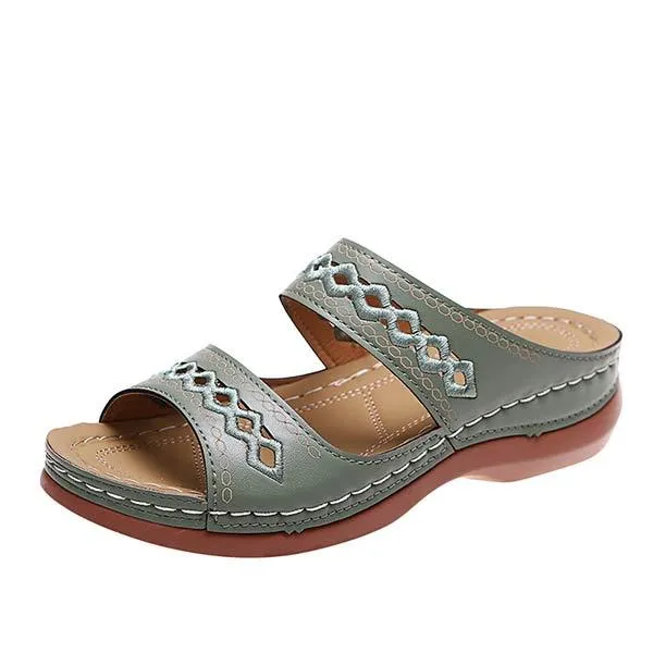 Women'S Vintage Round Toe Wedge Comfort Slippers 08926539C
